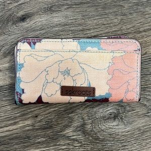 Sakroots wallet